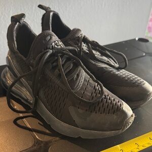 Women’s vapor air Black Athletic Shoes